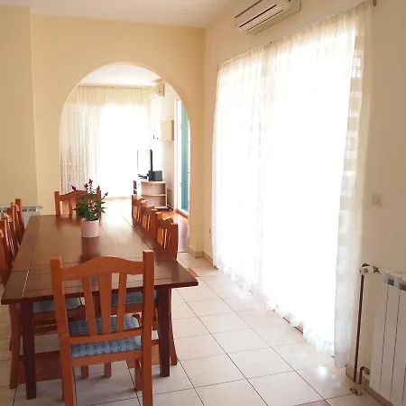 Zaratina Apartamento *