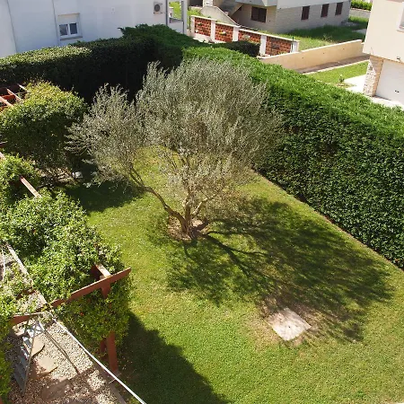 Zaratina Apartamento